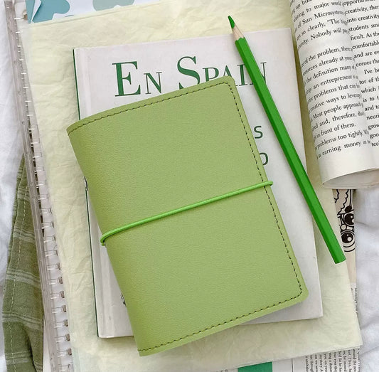 A7 Strap Leather Loose-leaf Notebook / Journal - Blank sheets