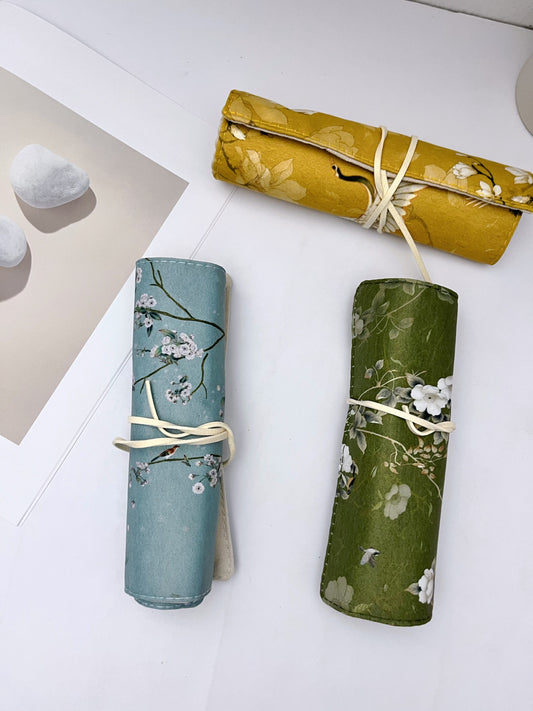 Floral Pen Wrap Pouch - ShopHaul