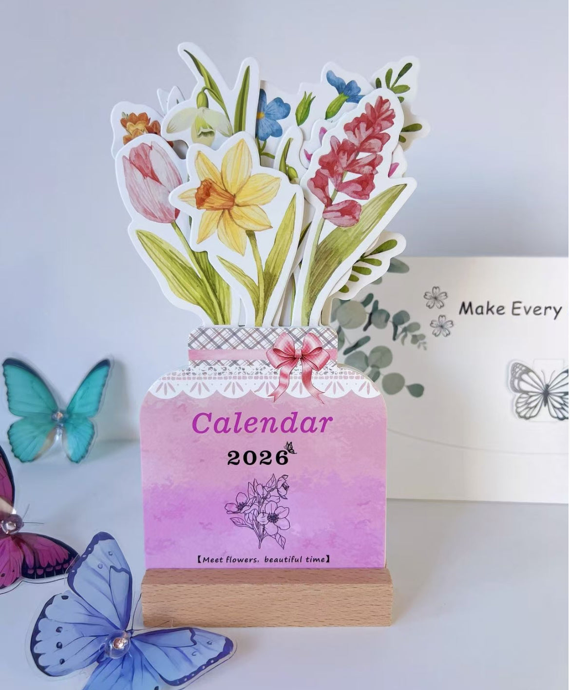 2026 Floral Desk Calendar