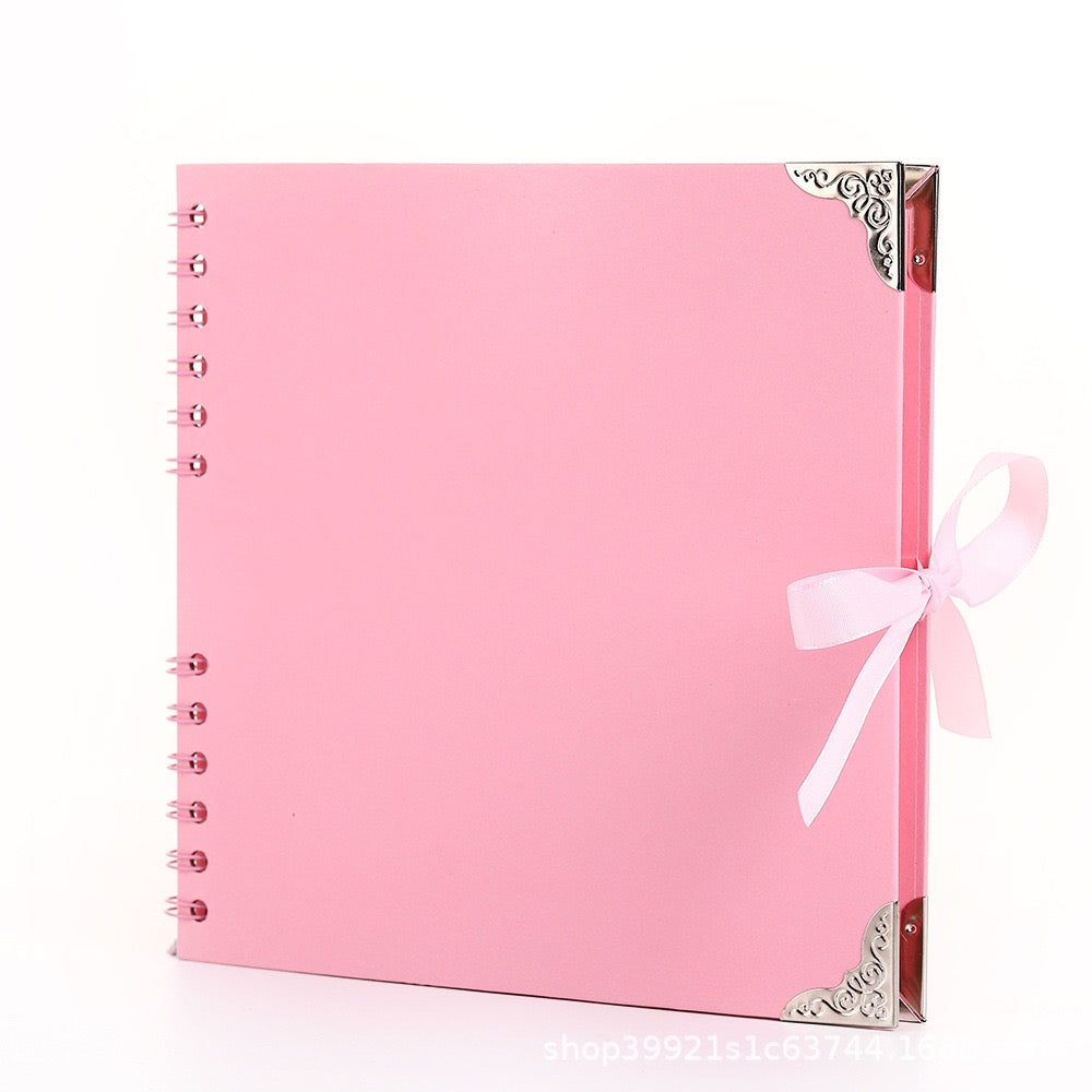 Scrapbook / Travel Journal / Photo Album