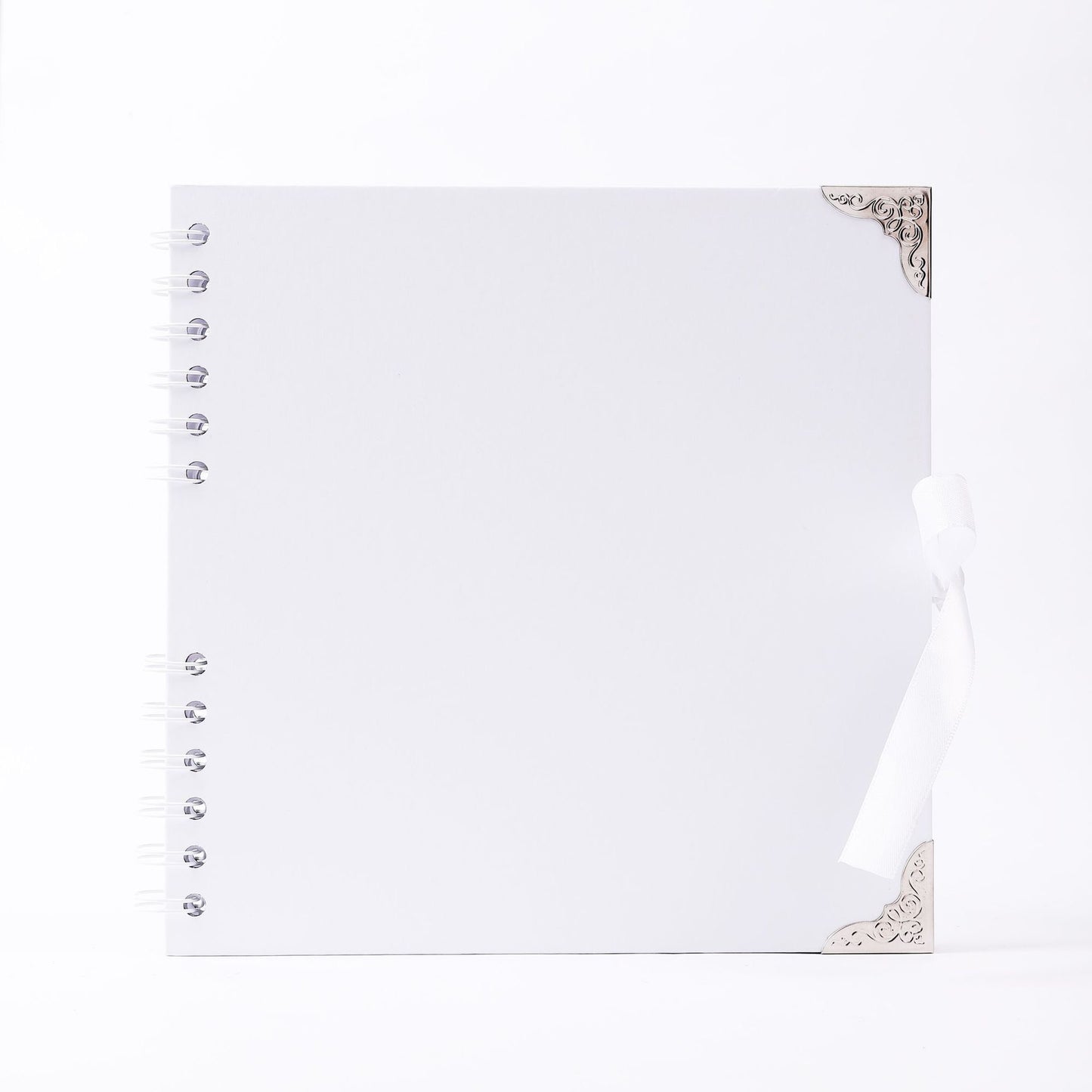 Scrapbook / Travel Journal / Photo Album